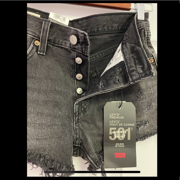 Levi’s 501 denim shorts - Picture 4 of 4